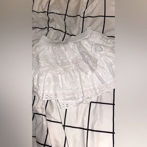 American eagle ruffle skirt